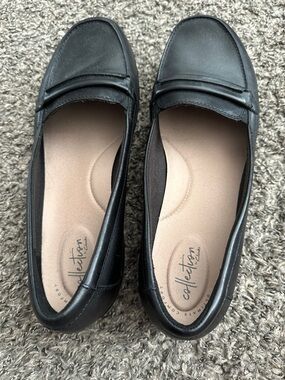 Clarks Black Women's Penny Loafers